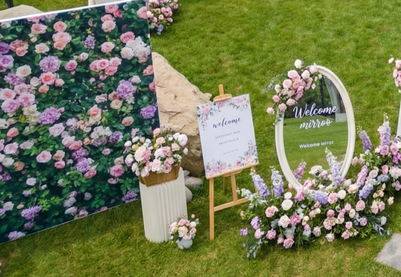 欢迎区 花墙+迎宾牌+镜子